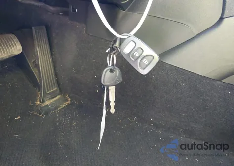 2010 Hyundai Genesis 2.0T z USA, uszkodzony, nr VIN KMHHT6KD5AU031571